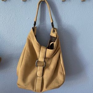 Last day! Lowest price! Mode Luxe suede/Leather boho super cute!